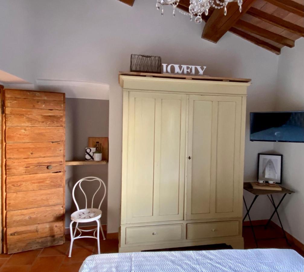 Bed And Breakfast La Bouganville Розиньяно-Мариттимо Экстерьер фото